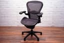 Herman Miller Aeron Mesh Office Chair Medium Size B fully adjust purple lumbar